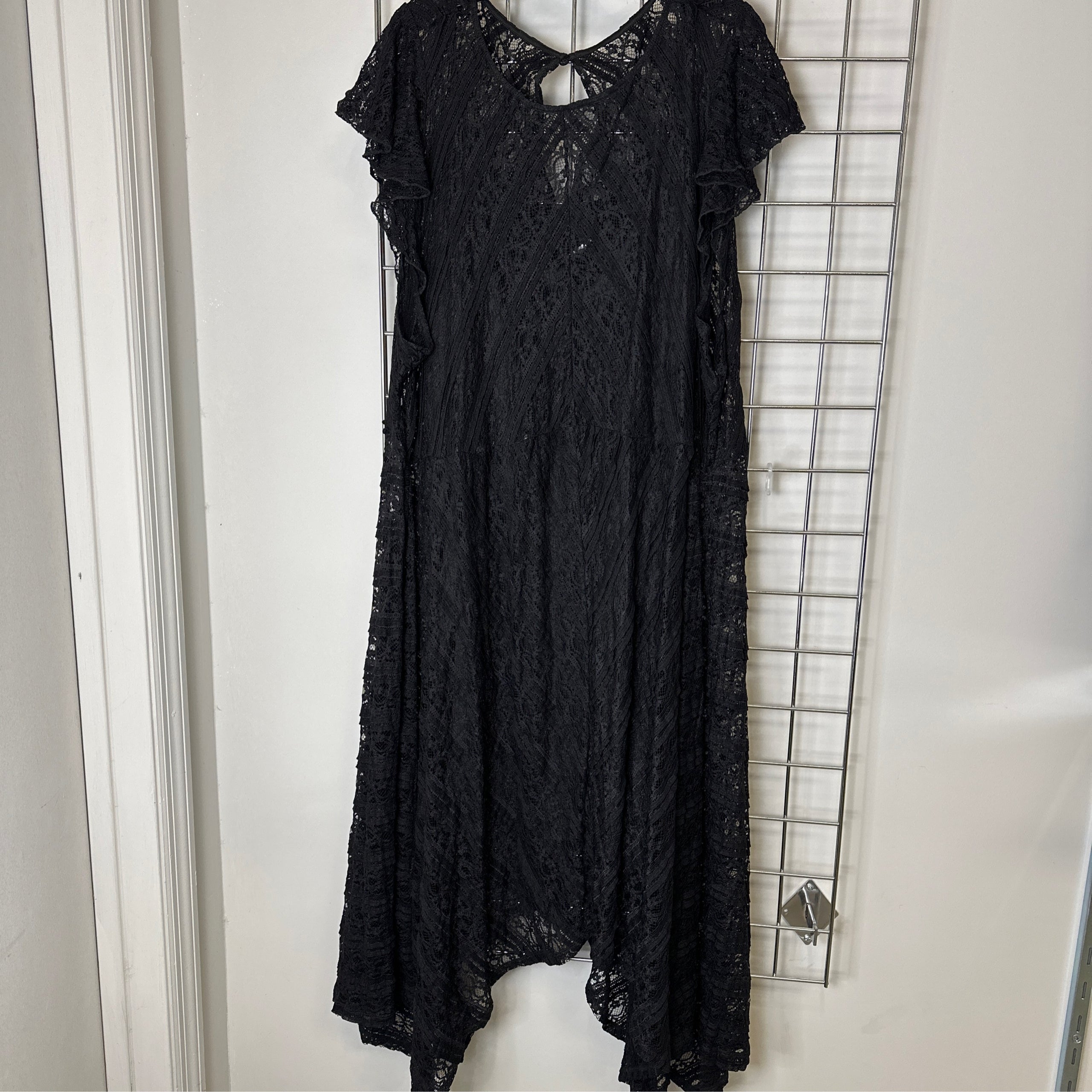 199947803 6X Lace Handkerchief Dress Torrid Womens Short